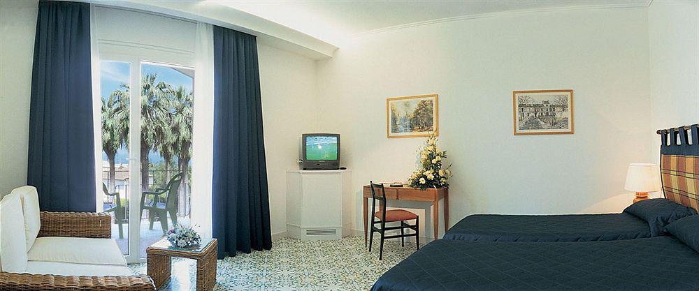 香格里拉公寓酒店 索伦托 客房 照片